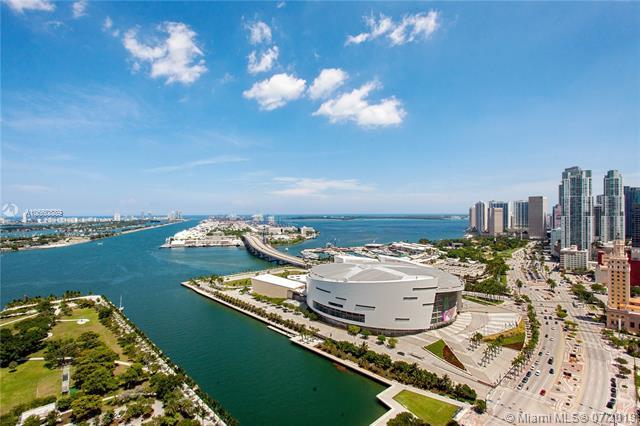 900 Biscayne Blvd - Photo 1