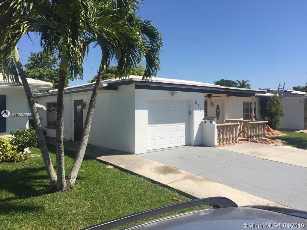 8511 59 St - Photo 1