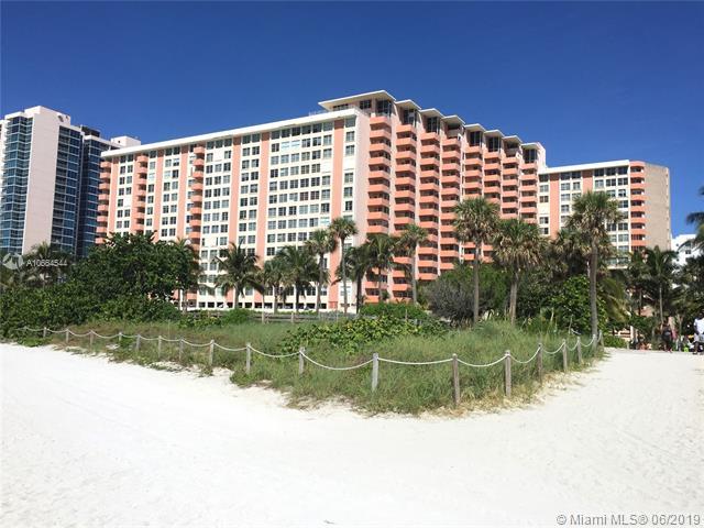 2899 Collins Ave - Photo 1