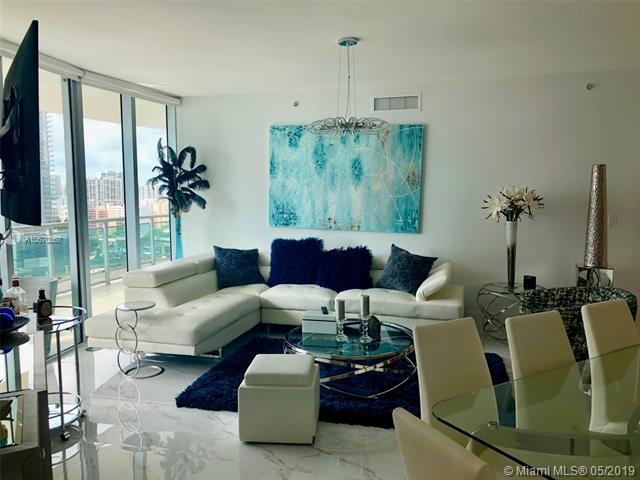 350 Miami Ave - Photo 1