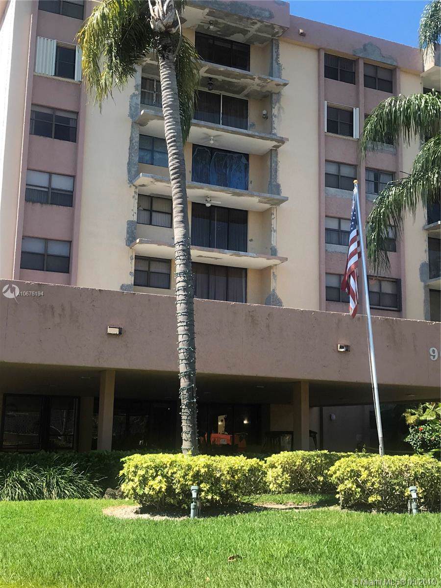900 195 ST - Photo 1