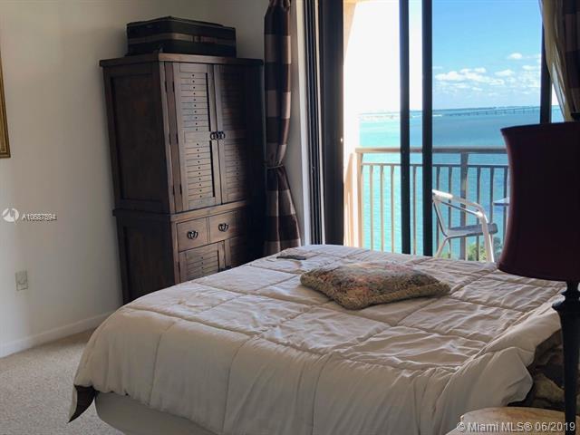 540 Brickell Key Dr - Photo 1