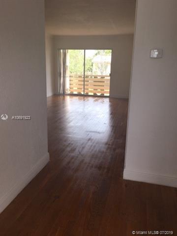 981 169th St - Photo 1