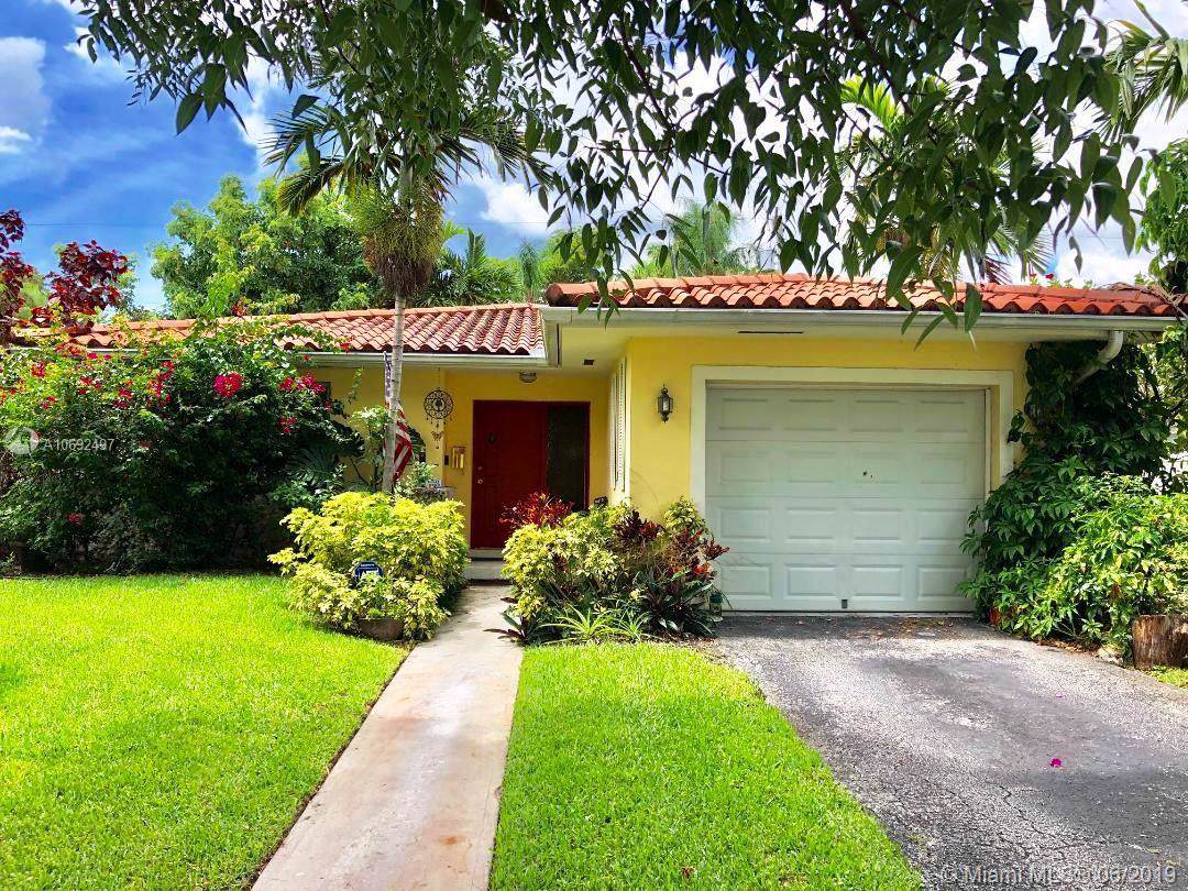 618 Minorca Ave - Photo 1