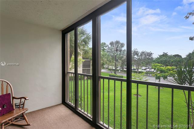 16325 Golf Club Rd - Photo 1