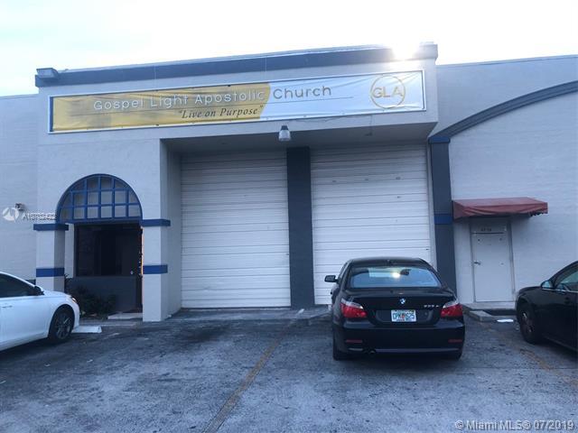 4710 165th St - Photo 1