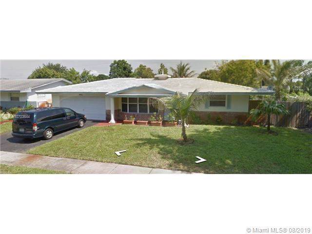 4301 3rd Ct - Photo 1