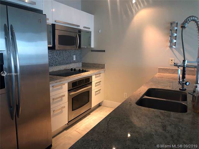 601 36th St - Photo 1