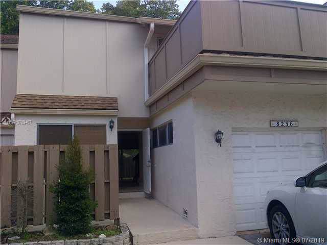 8236 8th Ct - Photo 1