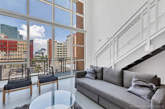 244 Biscayne Blvd - Photo 1