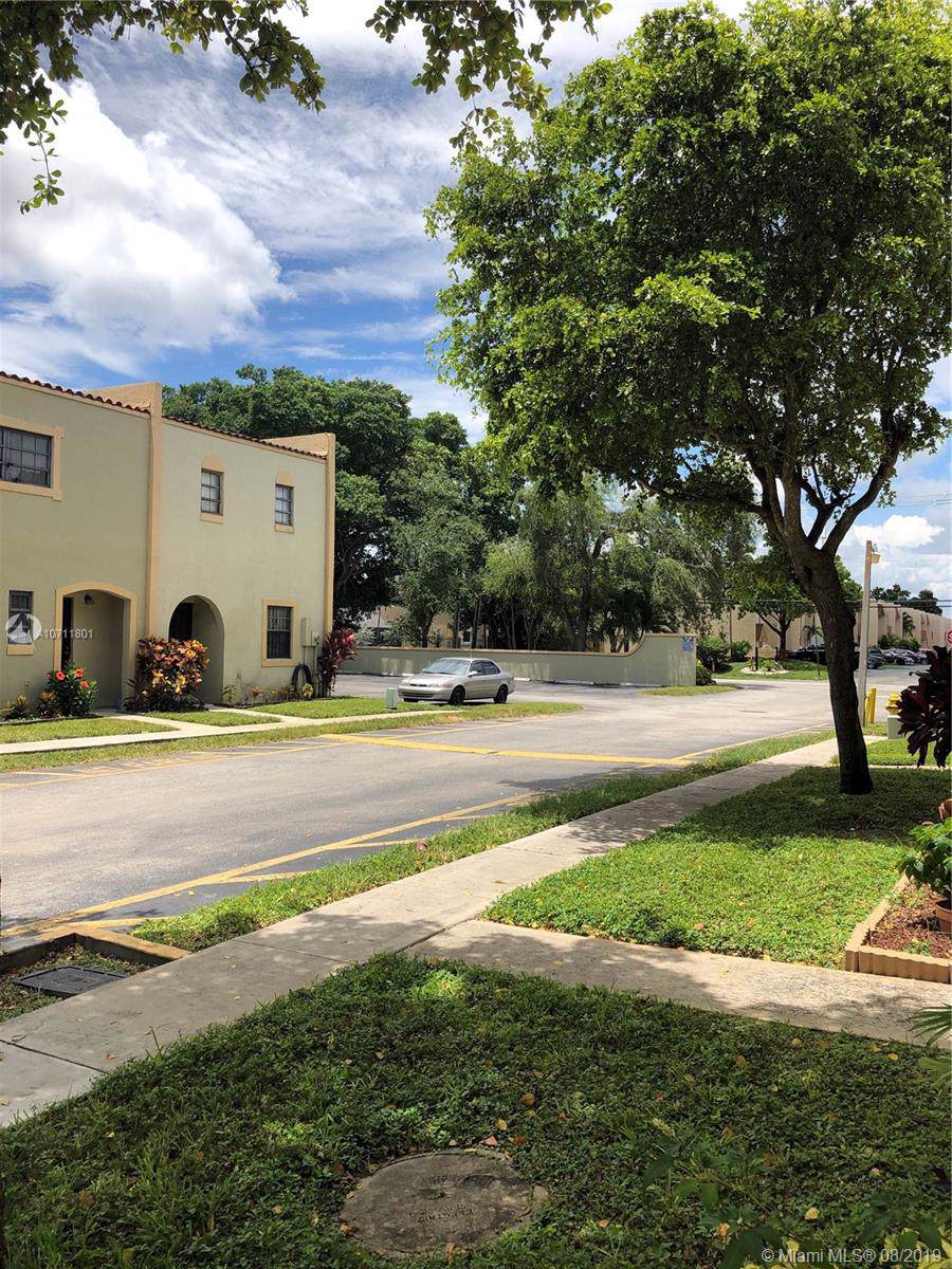 3911 52nd Ave - Photo 1