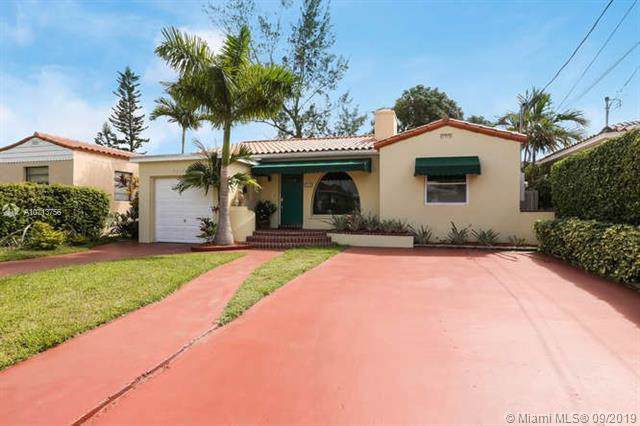 9217 Carlyle Ave - Photo 1