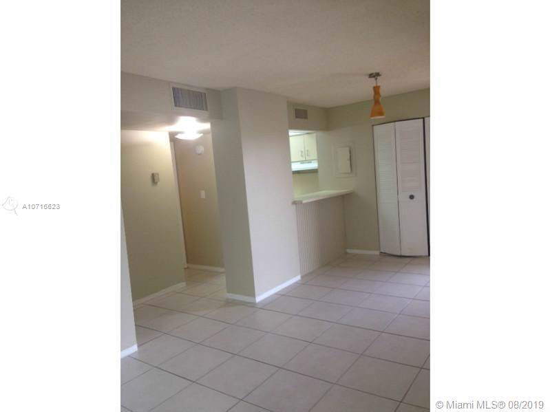8860 Fontainebleau Blvd - Photo 1