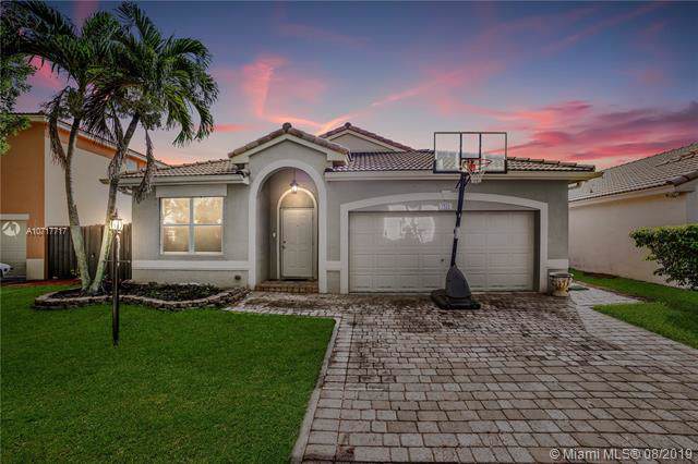 7521 164th Ct - Photo 1
