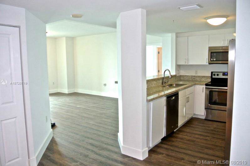 1250 Miami Ave - Photo 1