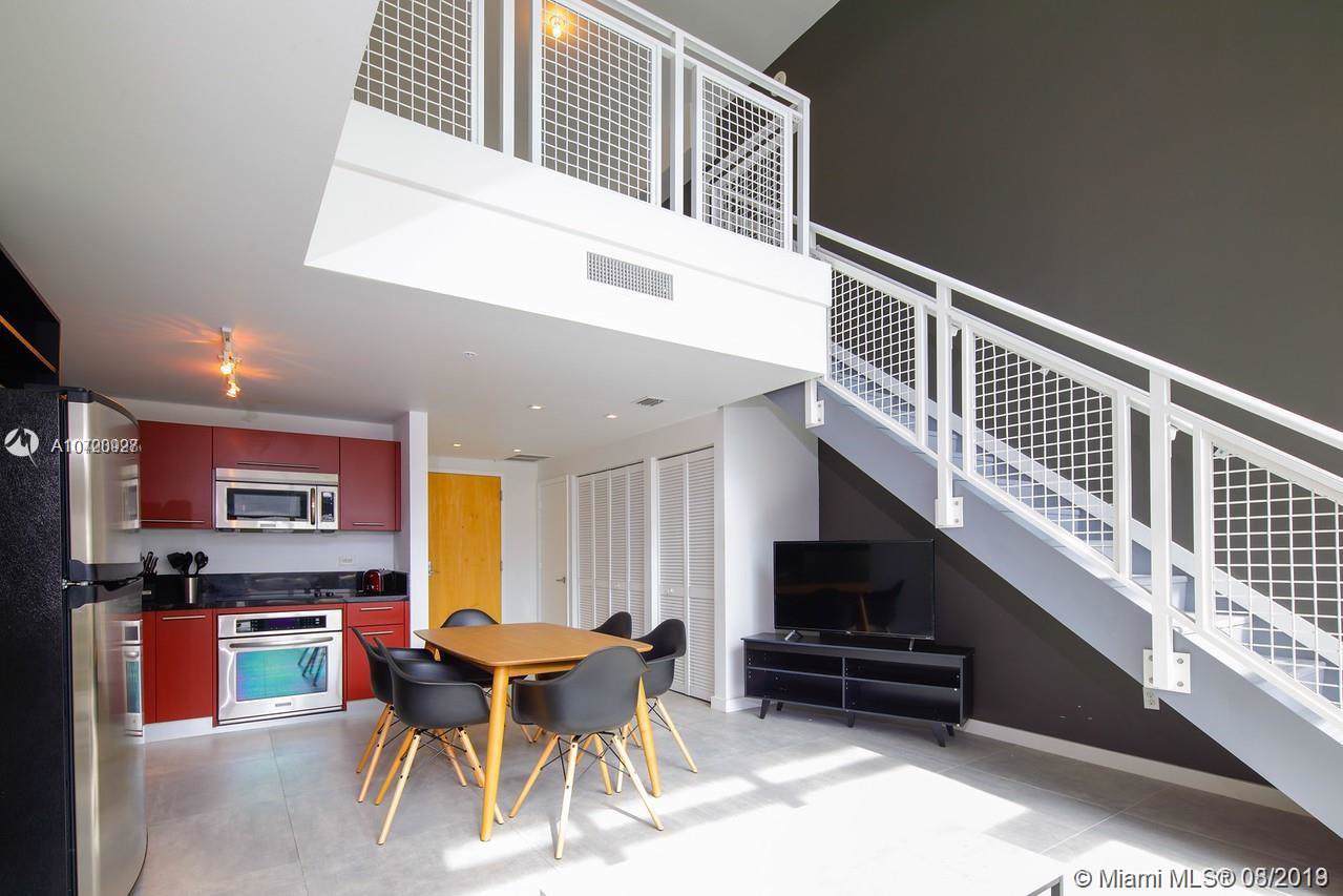 253 2nd St - Photo 1