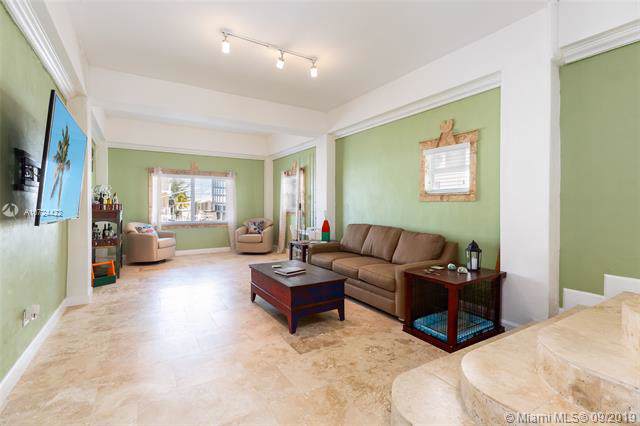 214 Normandy Drive - Photo 1