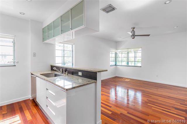 1035 15 St - Photo 1