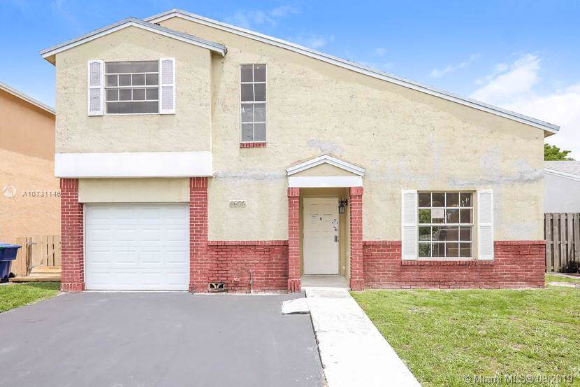 8615 193rd Ln - Photo 1