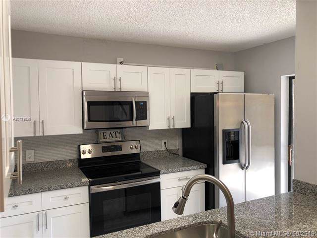 2211 22nd Ln - Photo 1