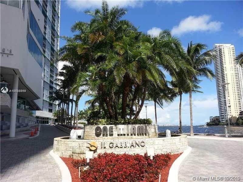 325 Biscayne Blvd - Photo 1