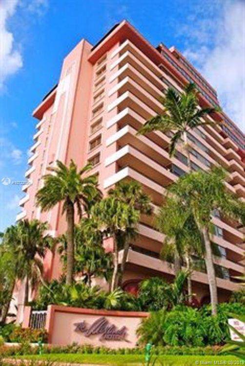 5225 Collins Ave - Photo 1