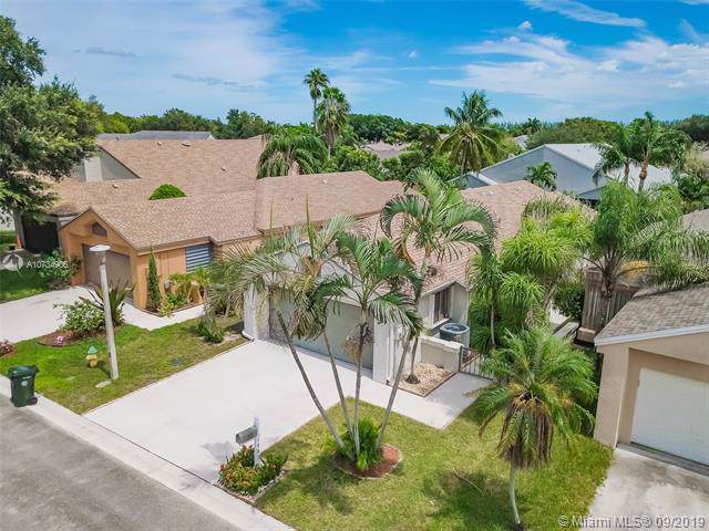 1980 39th Ave - Photo 1