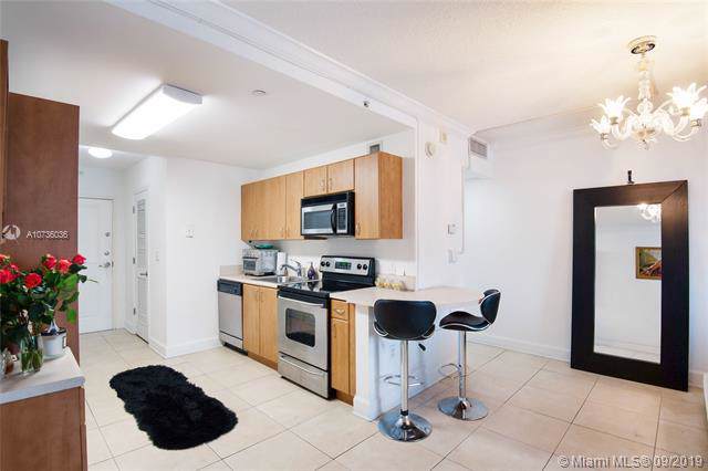 401 69th St - Photo 1