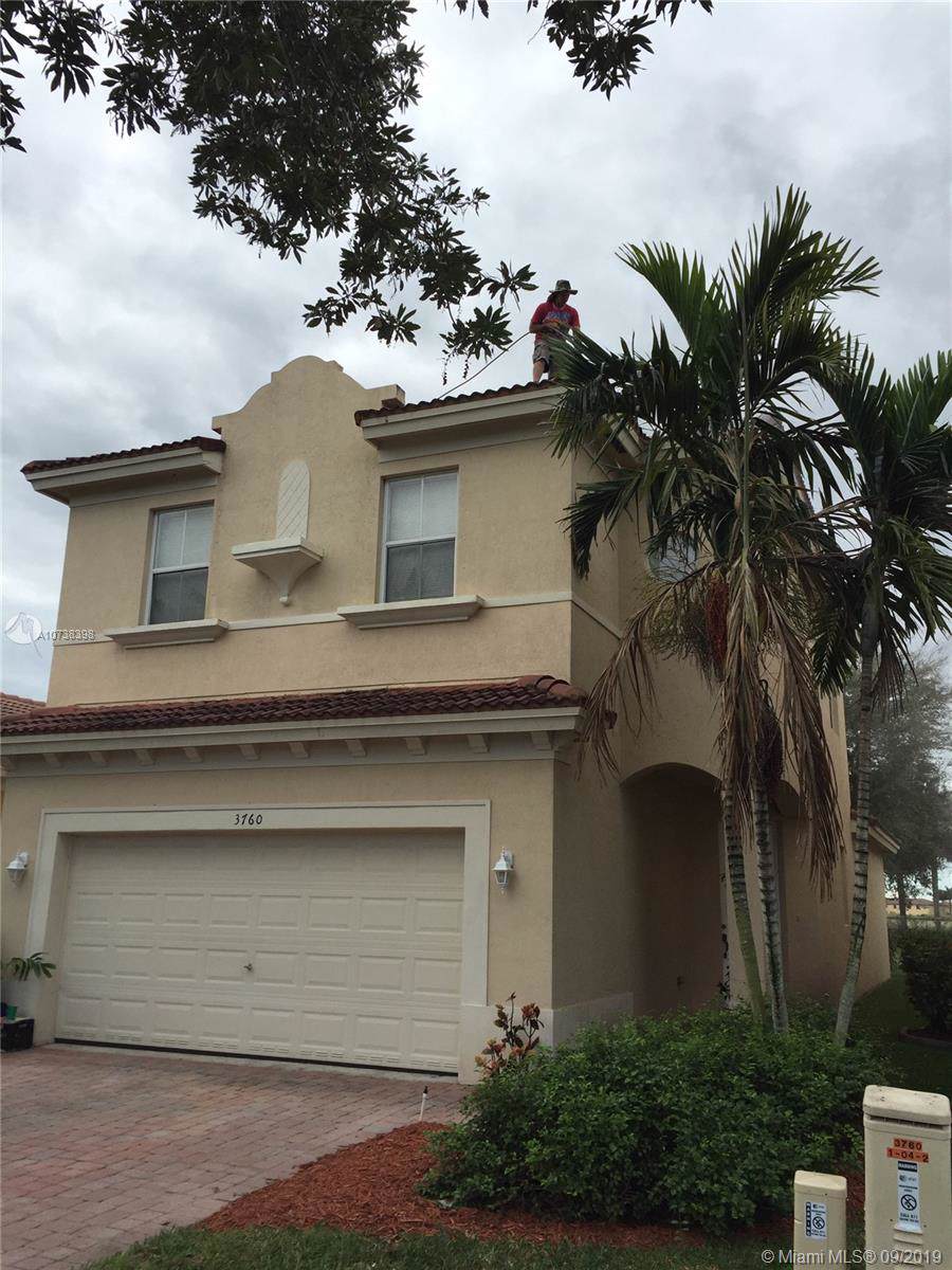 3760 9th Ct - Photo 1