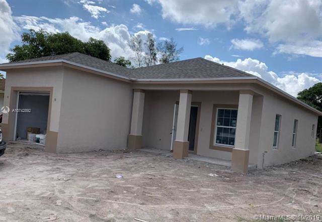124 11th Ave - Photo 1