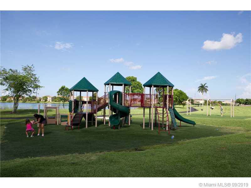 https://bt-photos.global.ssl.fastly.net/miami/orig_boomver_2_A10743836-2.jpg
