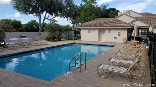 10870 Cypress Glen Dr - Photo 1