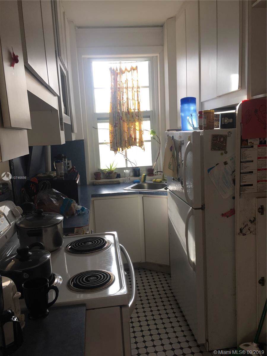 3224 Biscayne Blvd - Photo 1