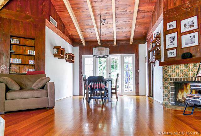 730 94th St - Photo 1