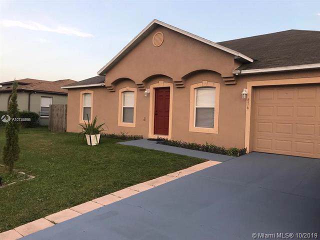 816 Jarnac Drive - Photo 1