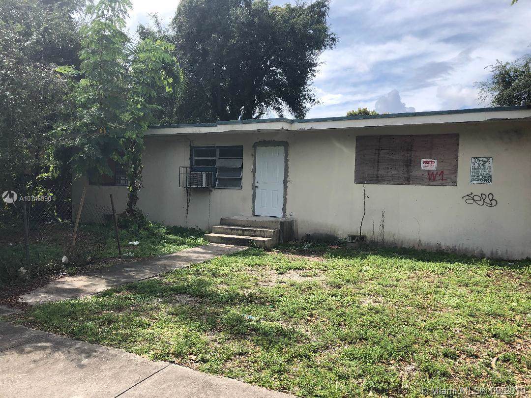 1850 92nd St - Photo 1