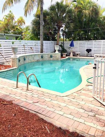 9008 Froude Ave - Photo 1