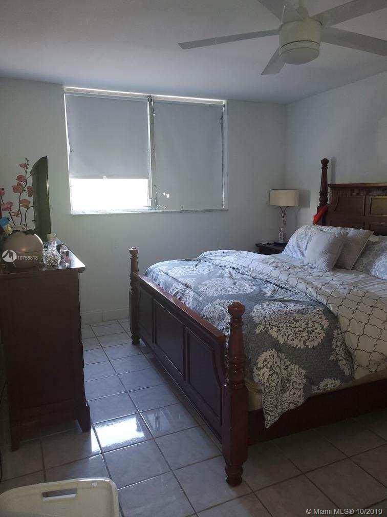 1075 93rd St - Photo 1