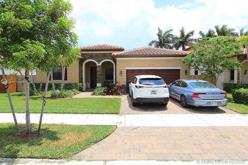 3484 3rd St - Photo 1
