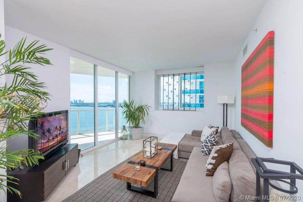 665 25th Street - Photo 1