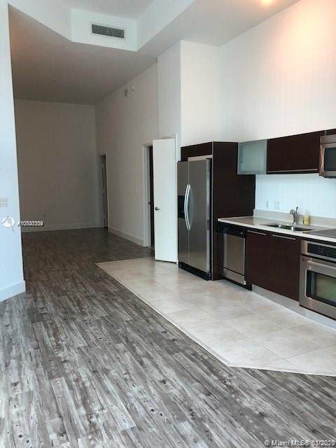 1900 Bayshore Dr - Photo 1
