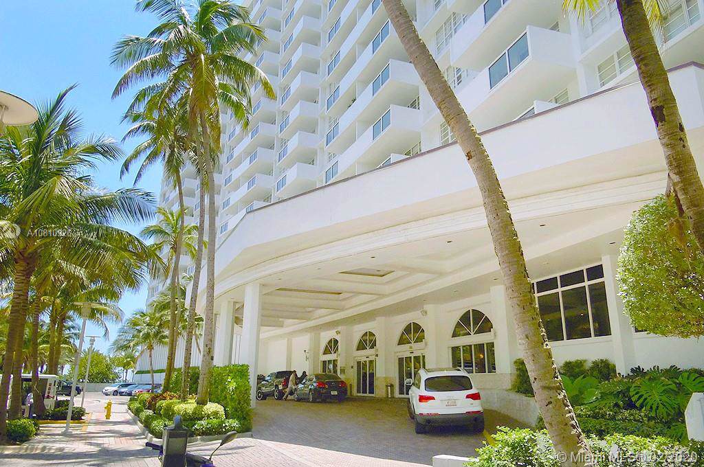 100 Lincoln Rd - Photo 1