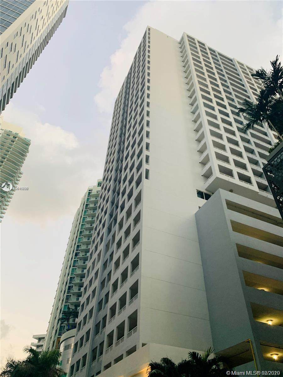 170 14 ST - Photo 1