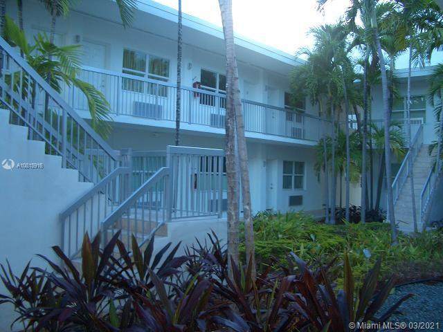 8080 Tatum Waterway Dr - Photo 1