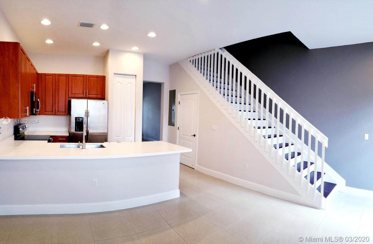 710 147 Avenue - Photo 1 710 147 Avenue - Photo 1