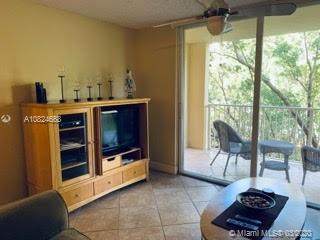 19601 Country Club Dr - Photo 1