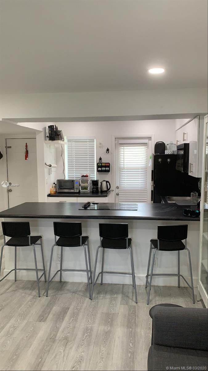 20201 29th Ct - Photo 1