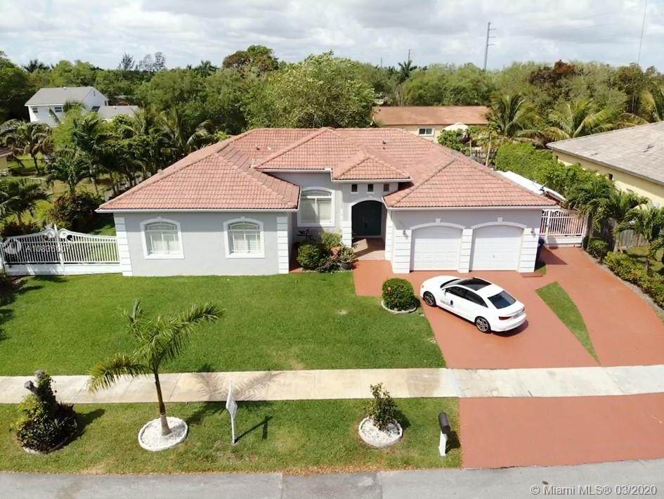 26442 149th Ct - Photo 1