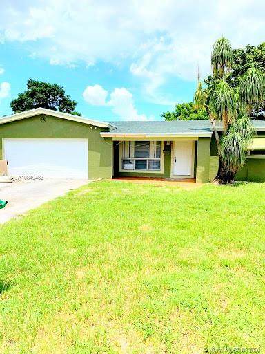 7511 Plantation Blvd - Photo 1