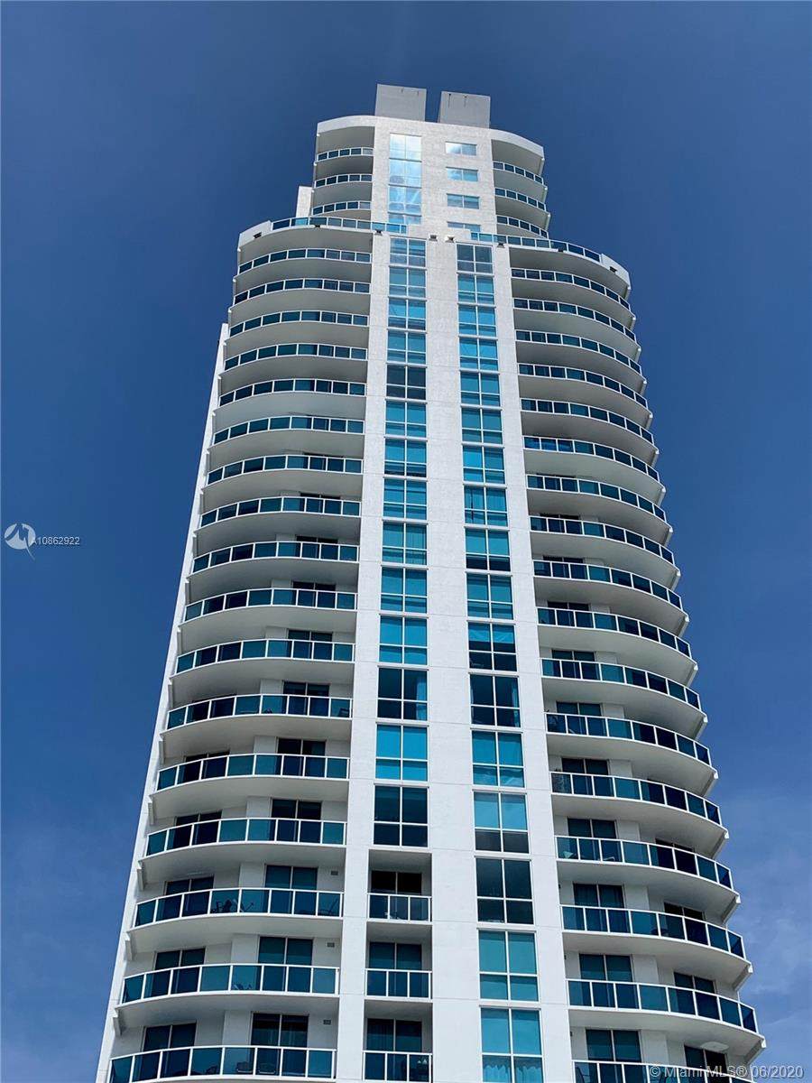 1945 Ocean Dr - Photo 1